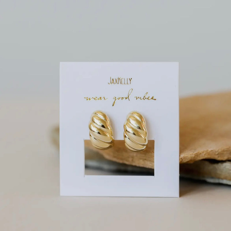 Golden Hoop Swirl Earring