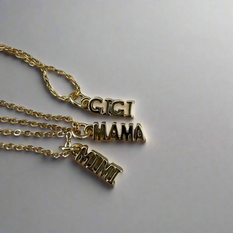 Mama Necklace