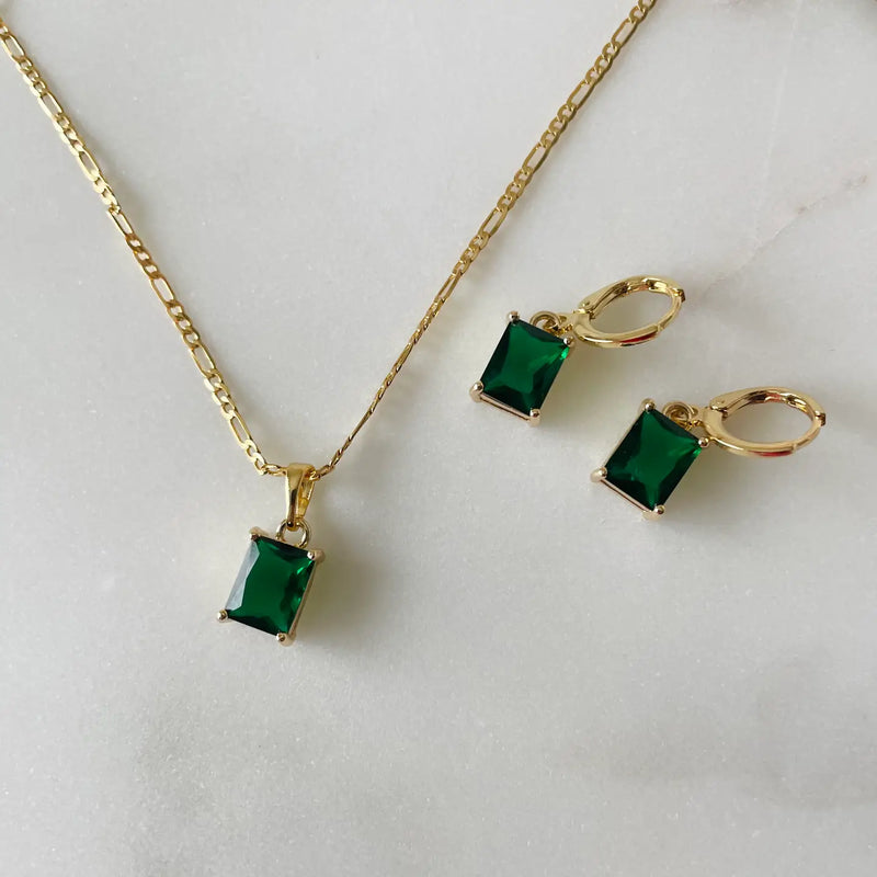 Emerald Stone Necklace