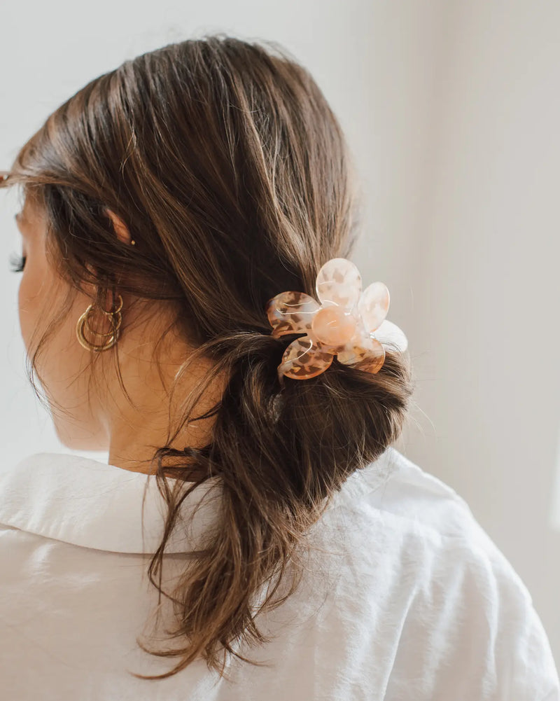 Flower Hair Claw in Rainbow Sherbet