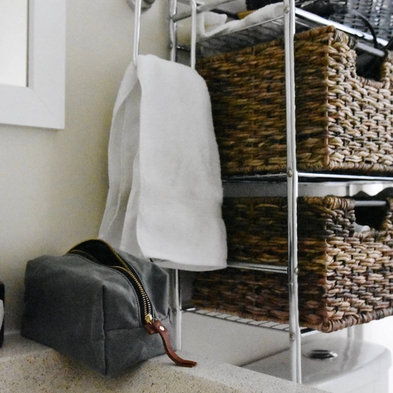 For Him Dopp Kit in Charcoal